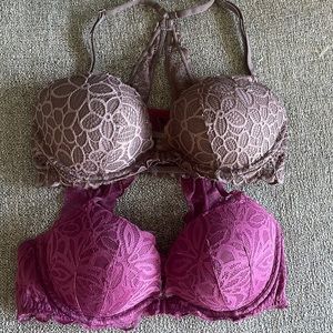 Pink lace racer back bras!! Perfect condition!